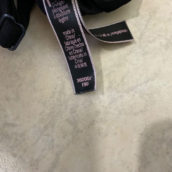 Victoria's Secret Bra Very Sexy Lightly Lined Plunge in Black Size 36DDD bling - Picture 5 of 7